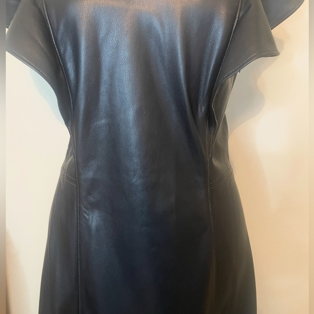 GAP, Vegan Leather, Flutter Sleeve, V-Neck ‎ A-Line Mini Dress, Black Sz 10 Tall - Picture 6 of 15